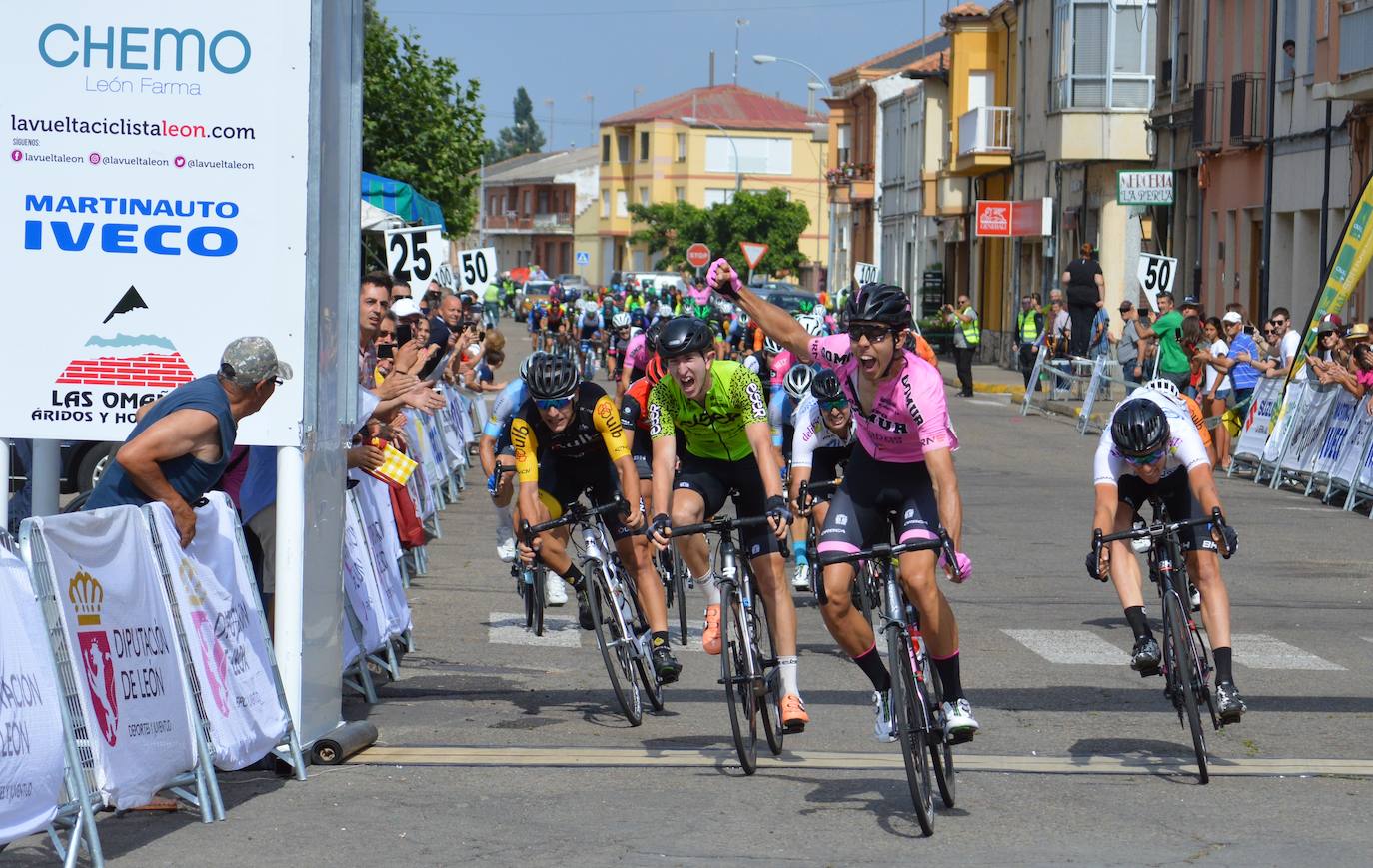 Fotos: Primera etapa de la Vuelta a León