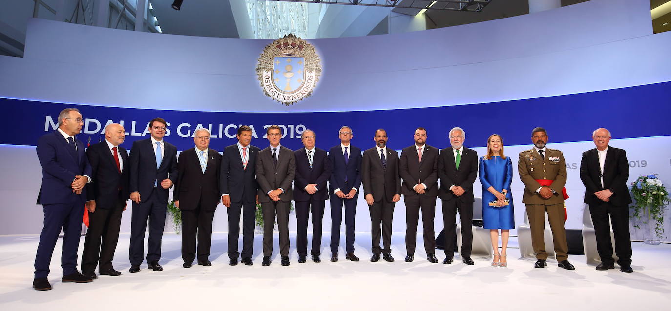 Fotos: Herrera recibe la Medalla de Oro de Galicia