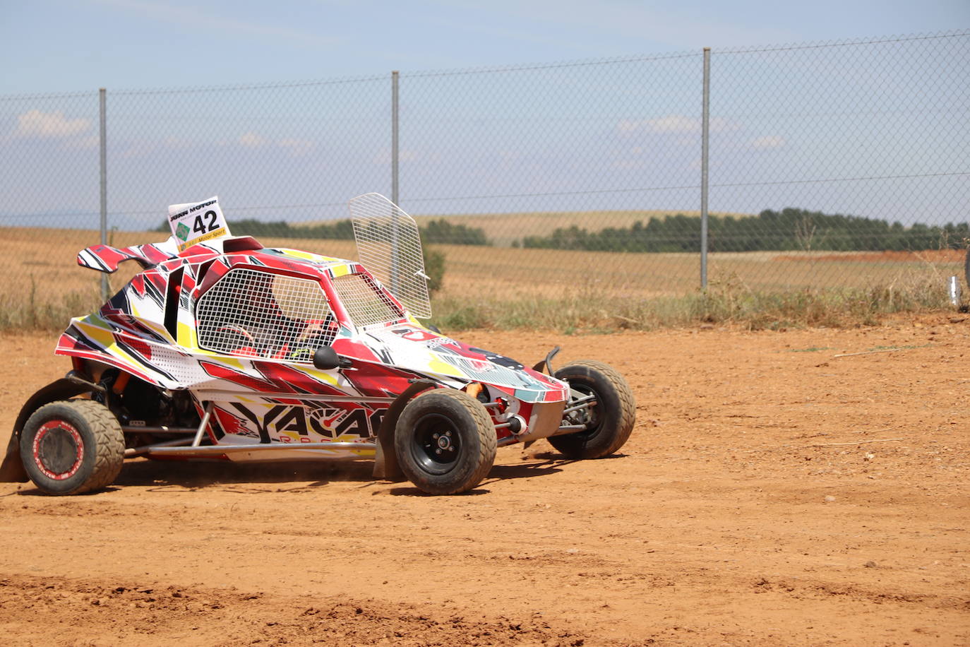 Fotos: El mejor autocross se cita en el circuito de Los Cucharales