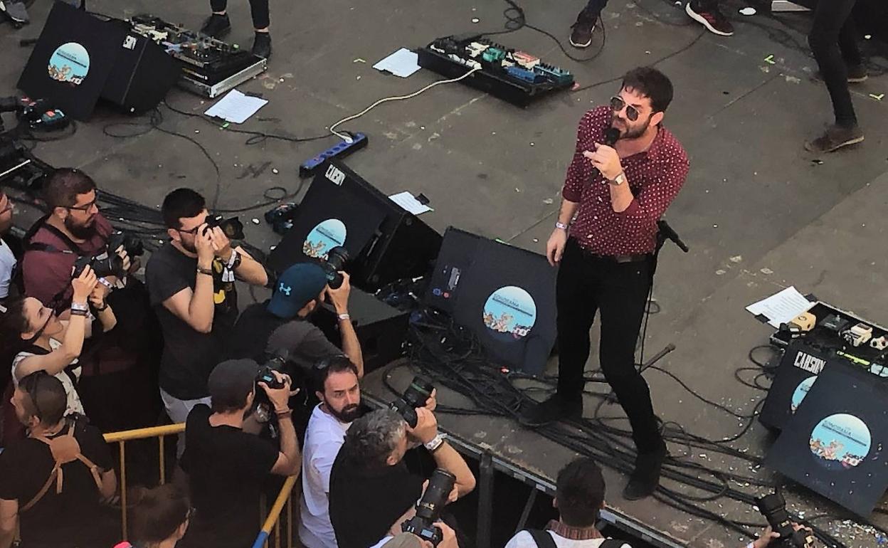 Viva Suecia durante su actuación en la Plaza del Trigo.