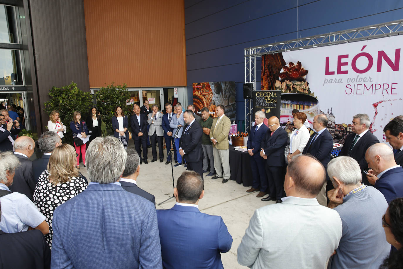 Fotos: La Feria de Muestras de Gijón celebra el Día de León