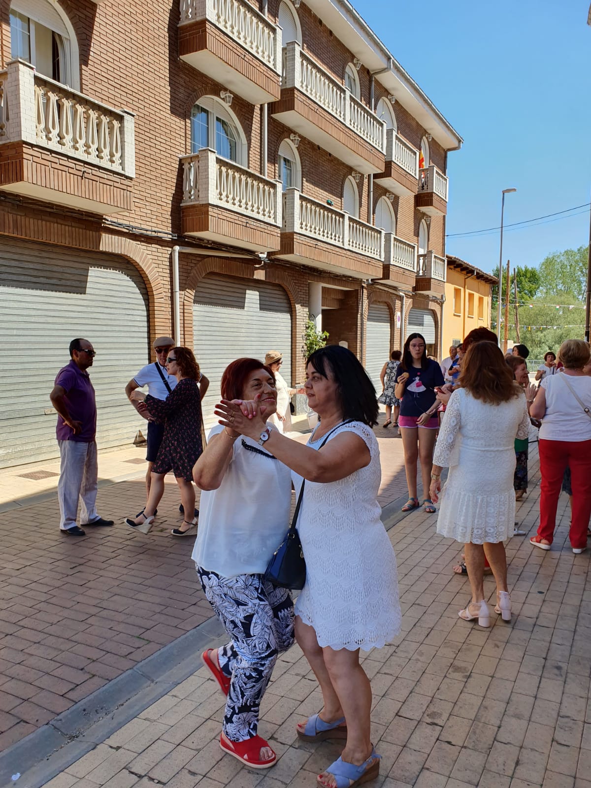 Fotos: Armunia honra a San Roque con música