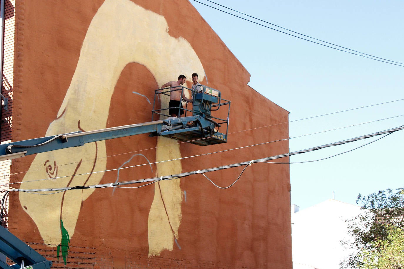 Fotos: Última jornada del VII Festival Internacional de Arte Urbano Art Aero Rap de La Bañeza