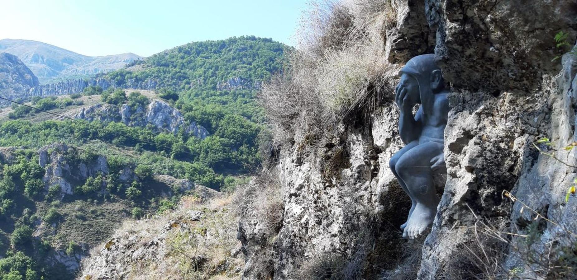 Fotos: Un Trasgu para la Ruta del Celorio