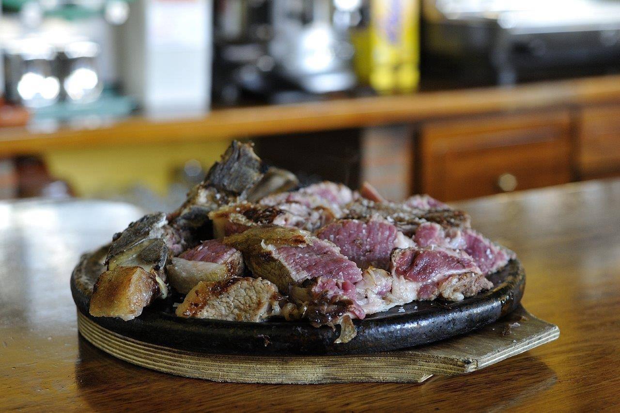 El chuletón de carne roja de El Pradillo.
