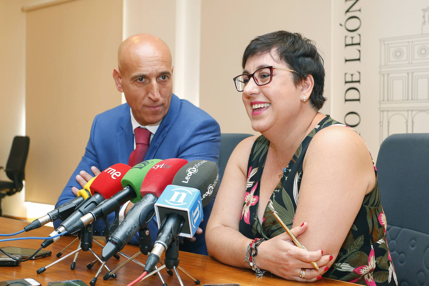 Fotos: Reunión de los alcaldes de León y San Andrés del Rabanedo