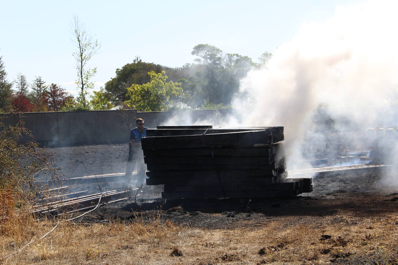 Fotos: Fuego en Trobajo