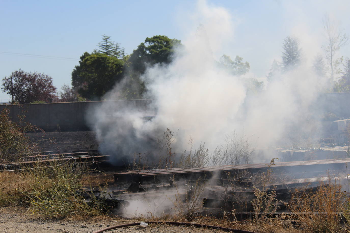 Fotos: Fuego en Trobajo