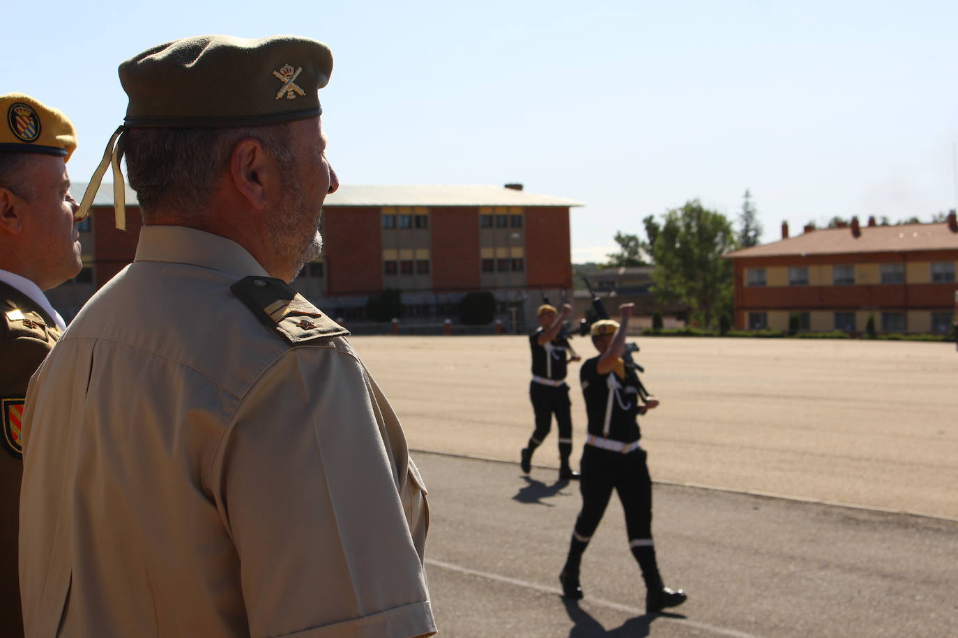Fotos: Relevo en el mando del V Batallón de la UME
