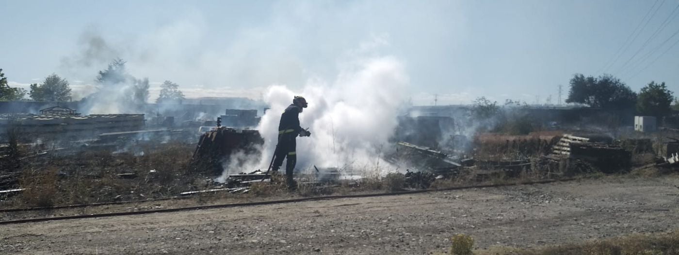 Fotos: Fuego en Trobajo