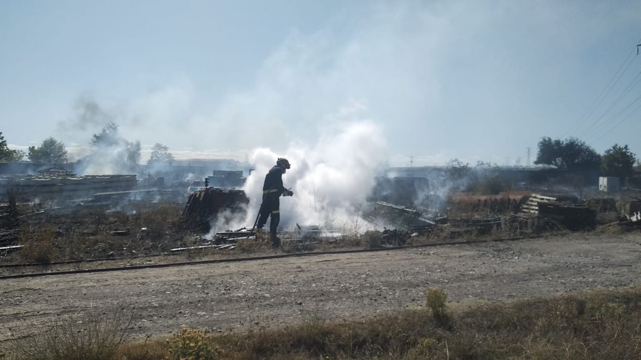 Fotos: Fuego en Trobajo