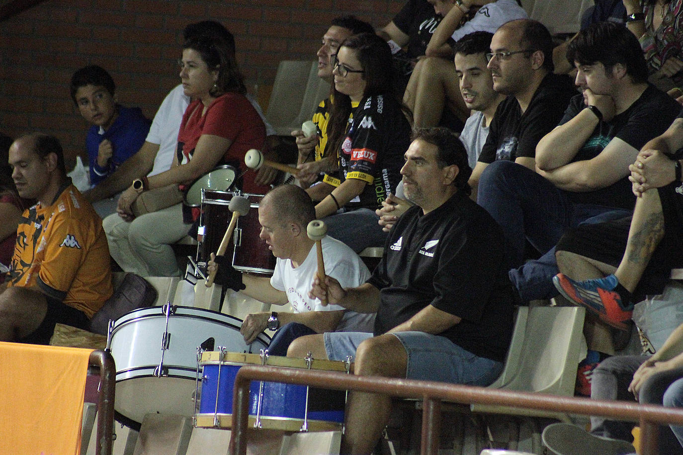 Fotos: Derrota del Abanca Ademar ante Bidasoa Irún