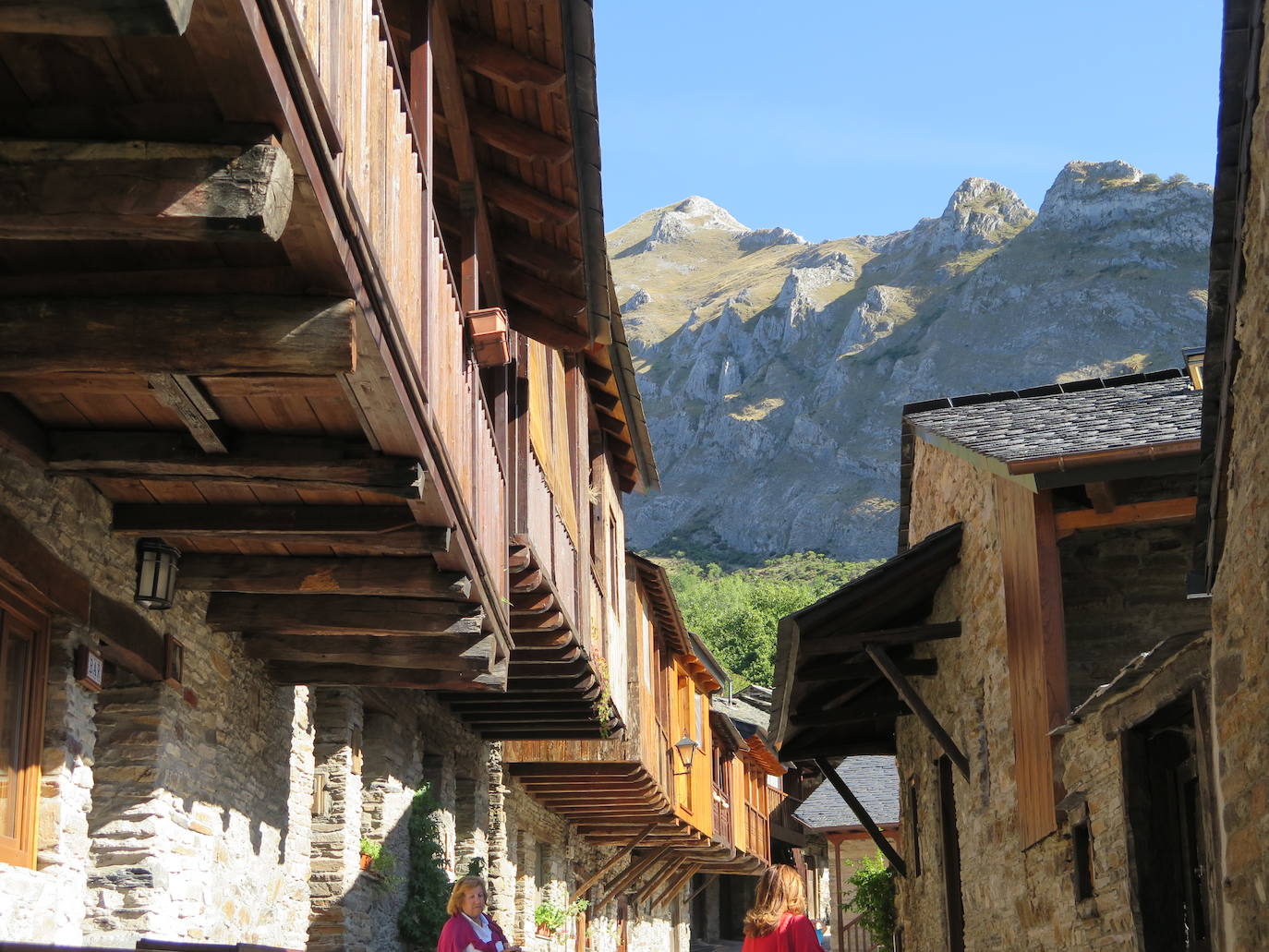 Fotos: La Tebaida Berciana respira de nuevo