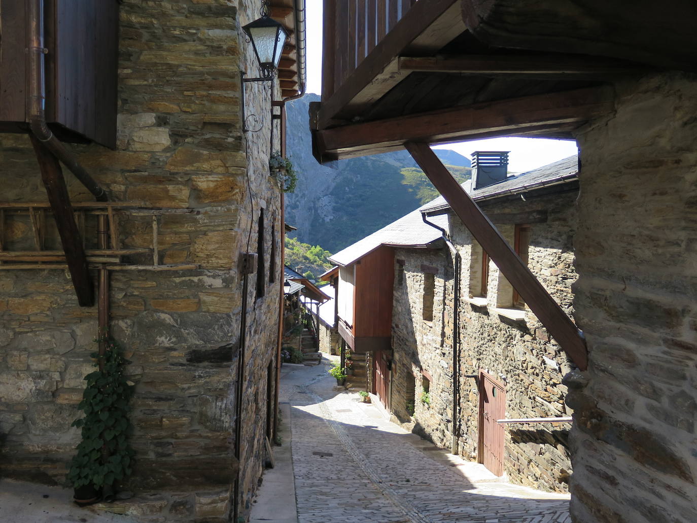 Fotos: La Tebaida Berciana respira de nuevo