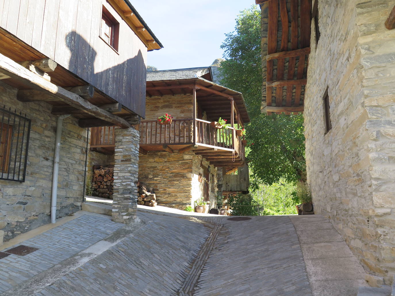 Fotos: La Tebaida Berciana respira de nuevo