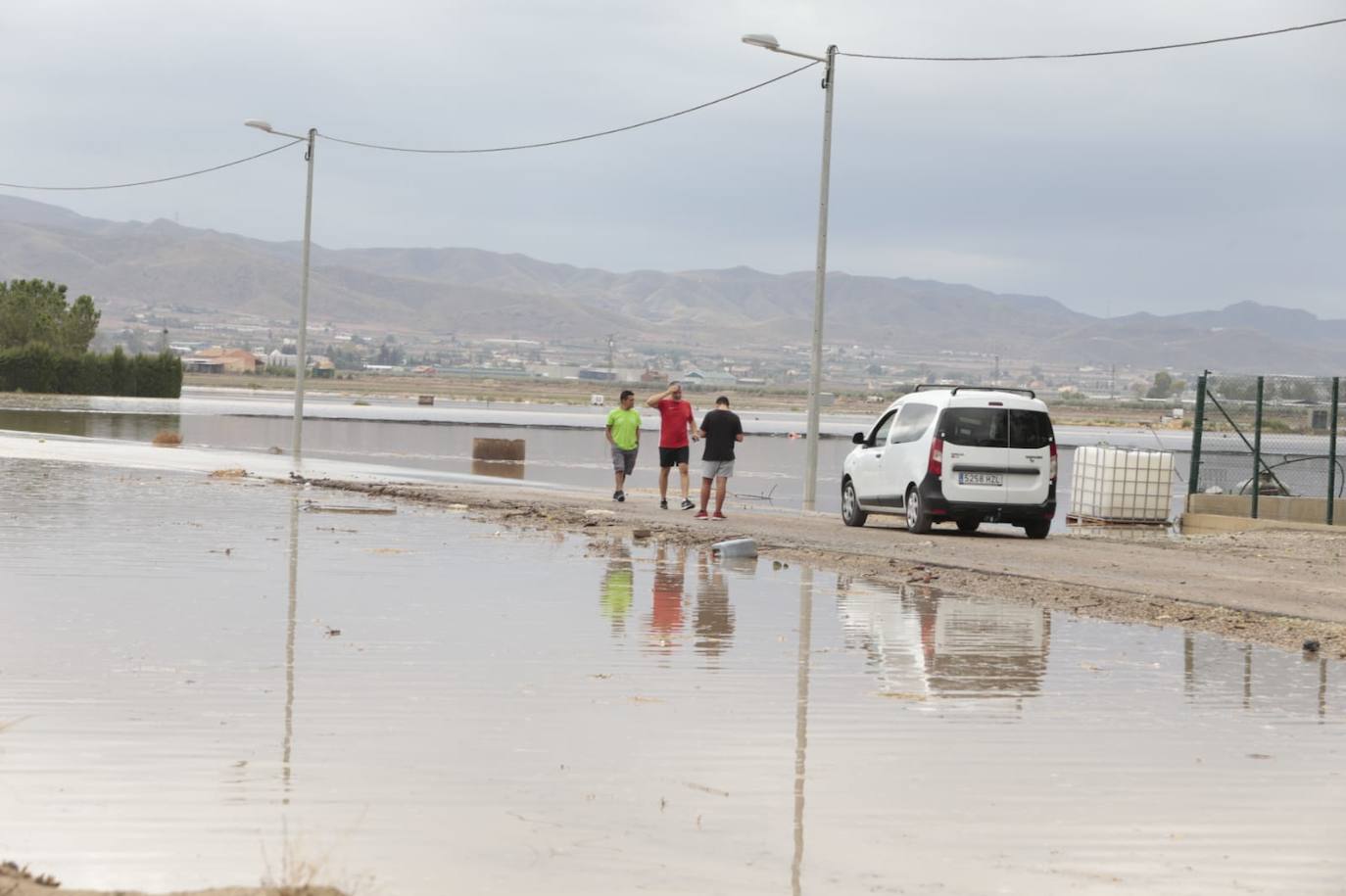 El temporal sigue sin dar tregua, se extiende a más provincias y este sábado se ha cobrado la séxta víctima mortal.