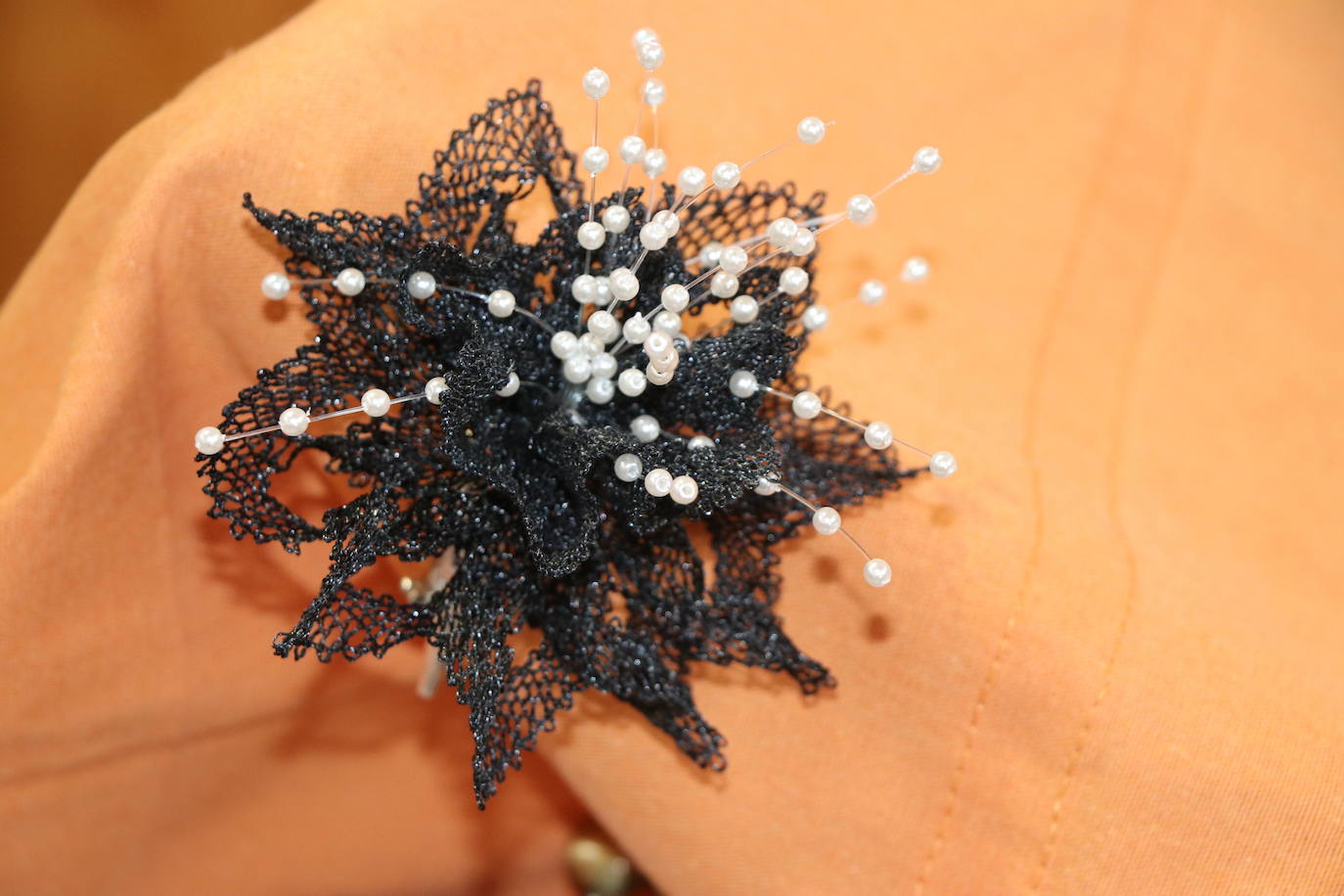 Fotos: Cuatro encuentro de bolilleras en Lorenzana