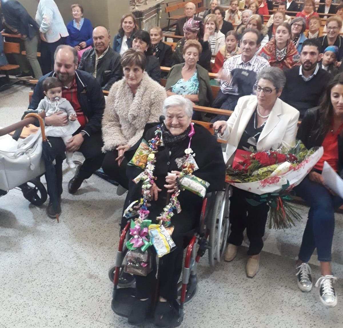 Fotos: Llamas de la Ribera celebra los 100 años la &#039;Tía Engracia&#039;