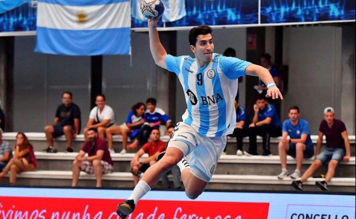 Pedro Martínez Camí, en un partido con la selección júnior de Argentina.