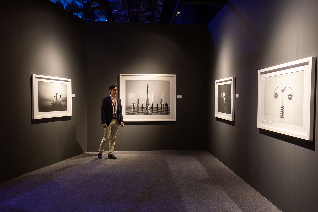 El fotógrafo leonés Richard Le Manz lleva su 'mensaje de sostenibilidad' hasta Emiratos Árabes. 