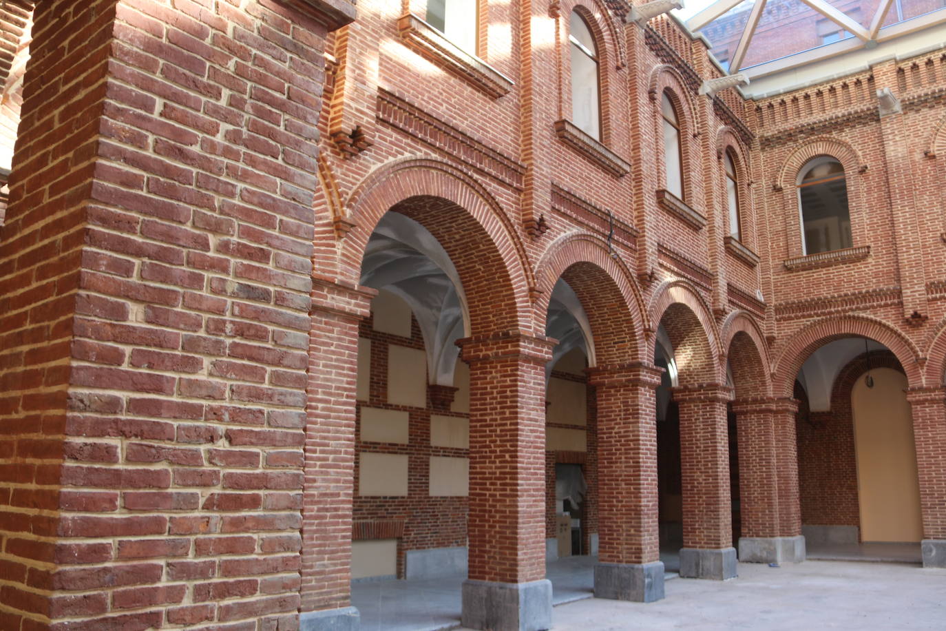 Nuevo salón de actos del museo.