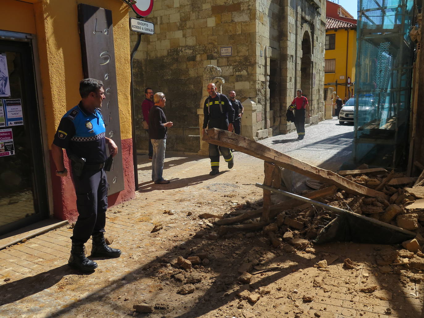 Situación del inmueble tras desplomarse.