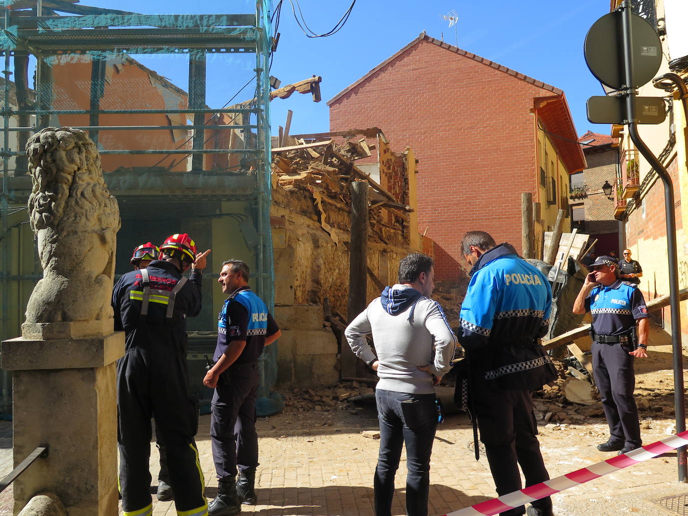 Situación del inmueble tras desplomarse.