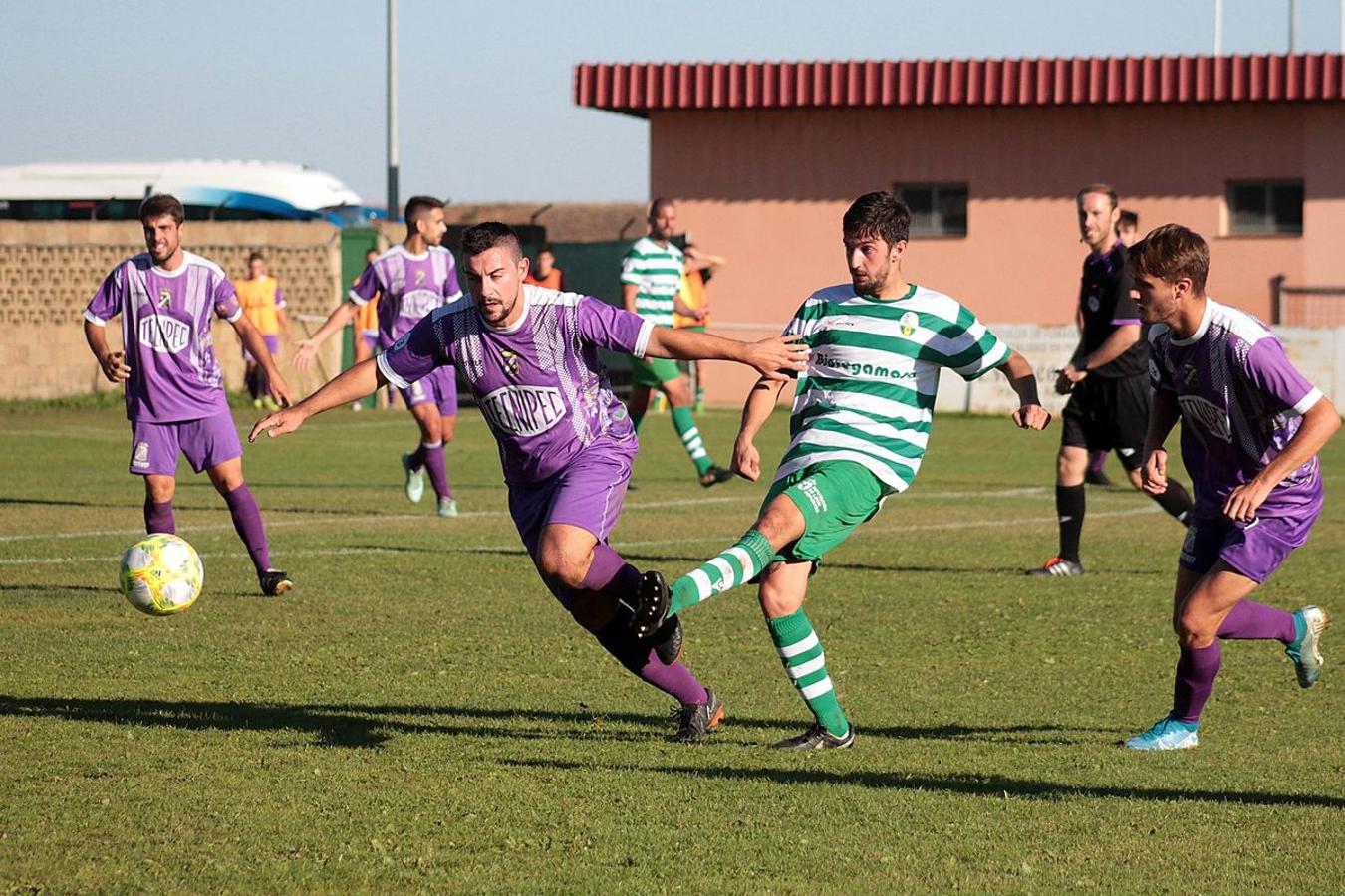 Fotos: La Virgen 5 - 1 Becerril