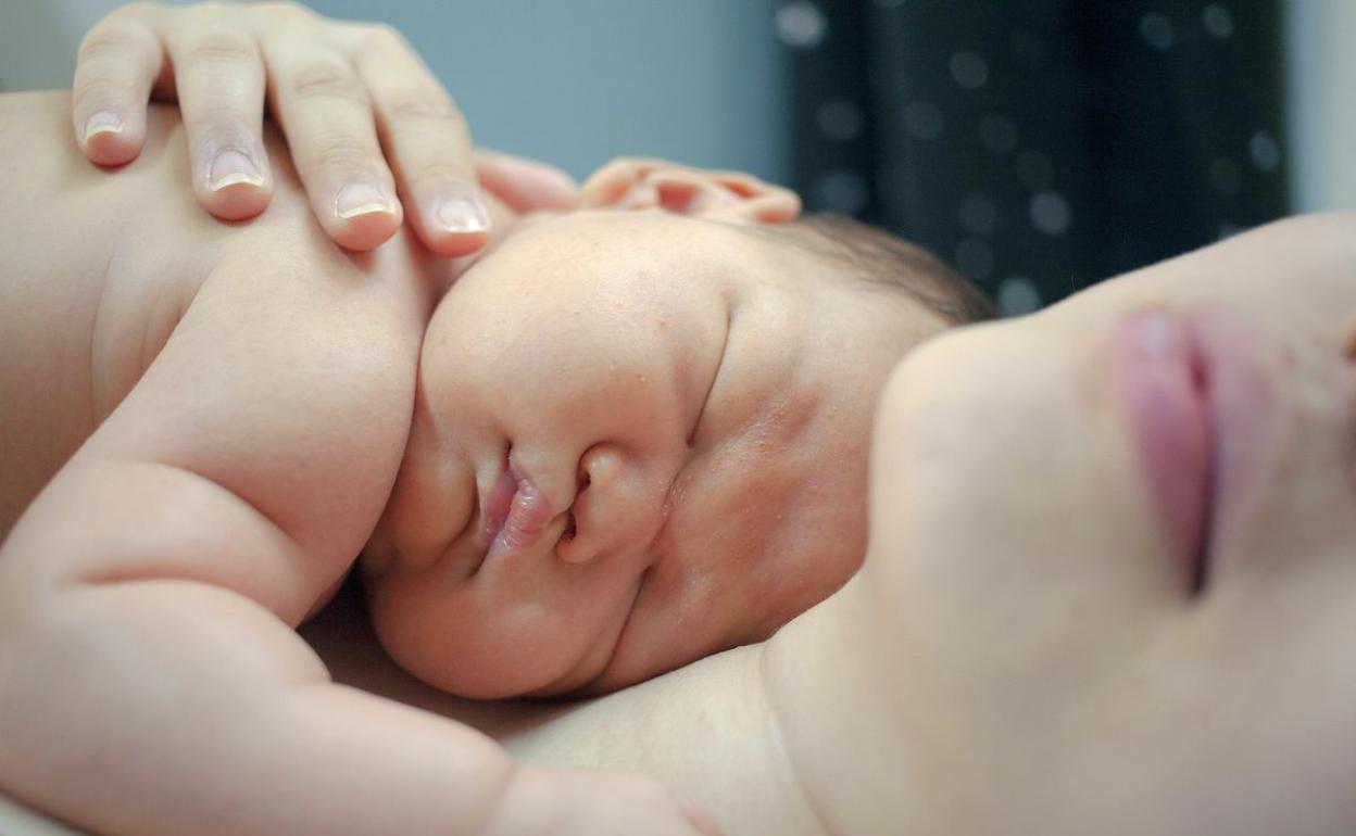 León se suma a la celebración de la Semana Mundial de la Lactancia Materna con el objetivo de exigir normas sociales que la hagan posible