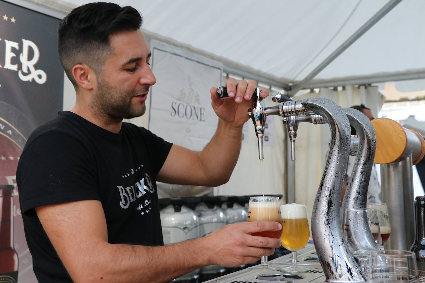 León celebra la segunda edición de la 'León Beer Fest'.