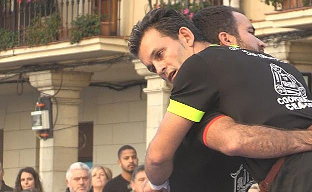 Galería. Corro de lucha de San Froilán en la plaza de La Regla. 