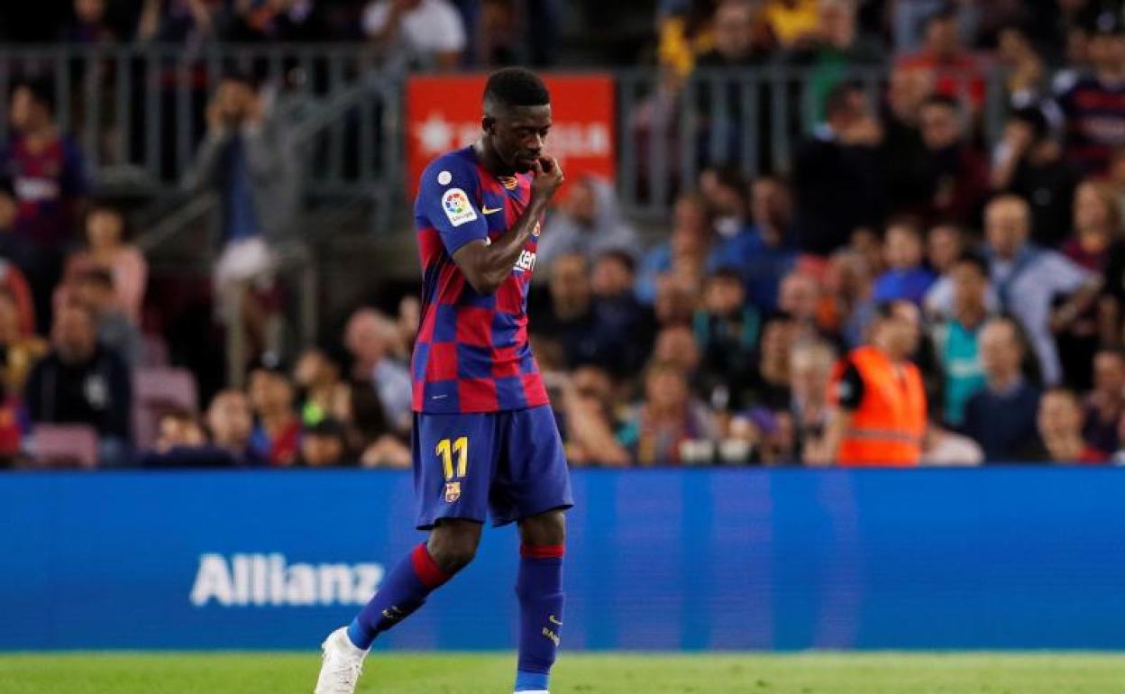 Dembélé, tras ser expulsado ante el Sevilla. 