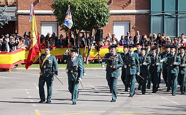 Galería. Desfile castrense en León.