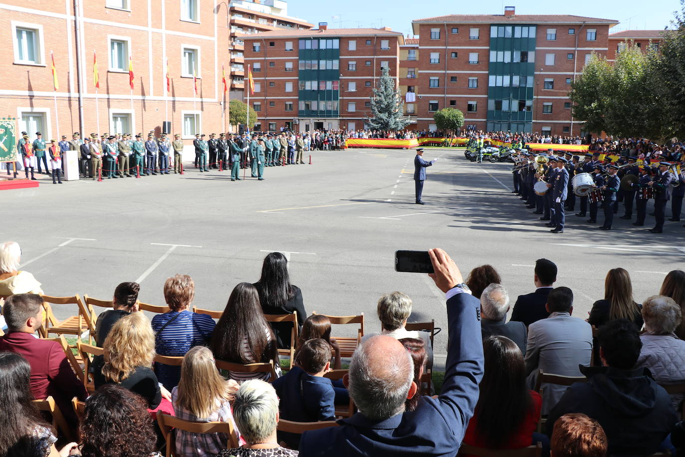 Fotos: Día del Pilar en León