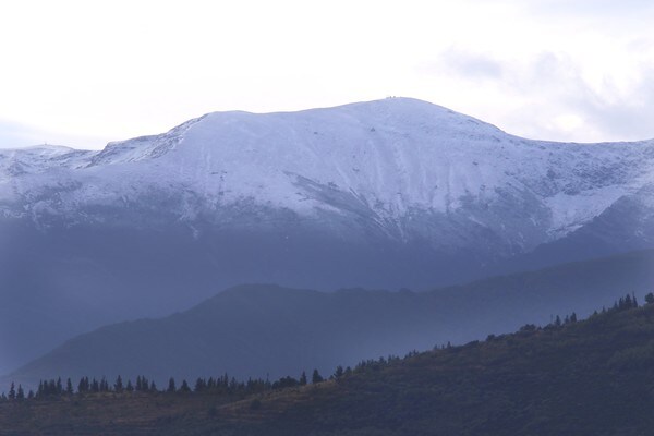 Fotos: Primera nevada del otoño en las montañas del Bierzo