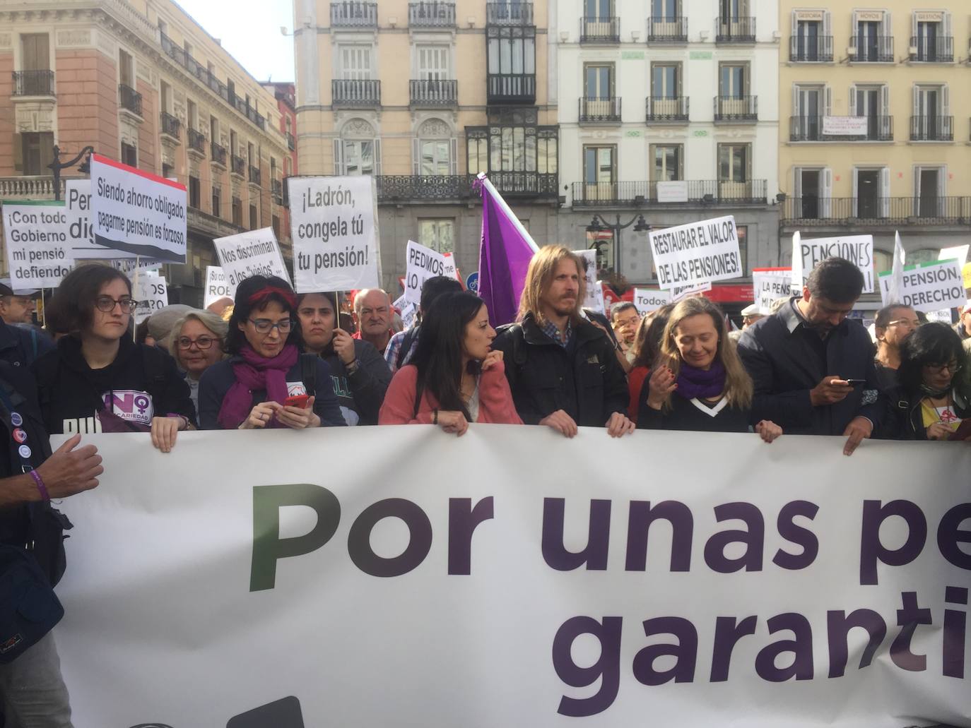 Pablo Fernández, en la movilización de los pensionistas en Madrid.