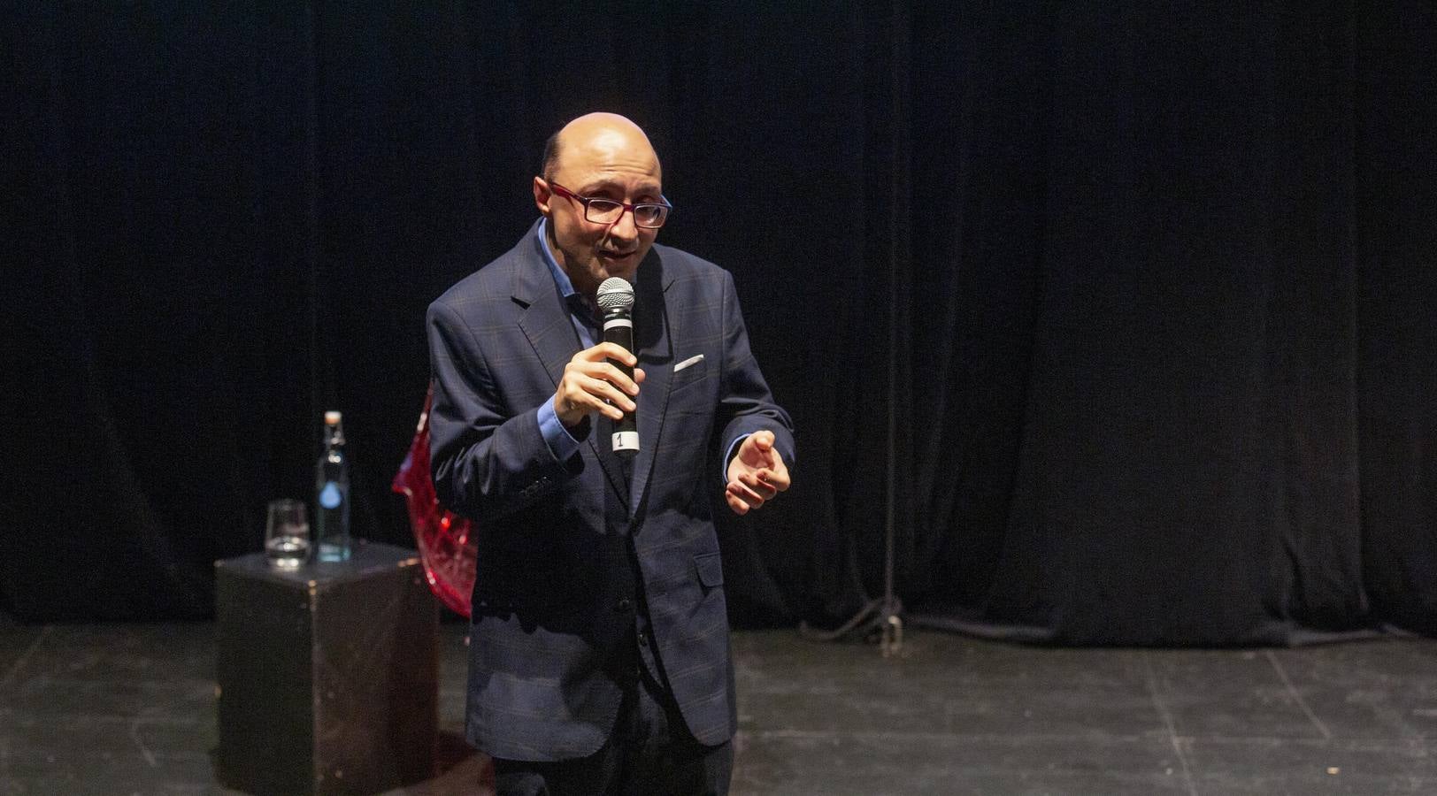 Fotos: Conferencia del actor Jesús Vidal organizada por Unicaja Banco en Valladolid