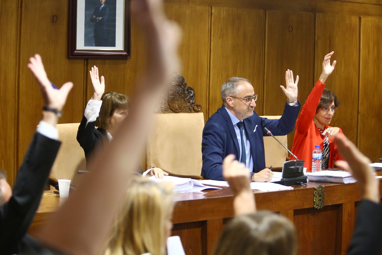 Pleno de presupuestos en el Ayuntamiento de Ponferrada.
