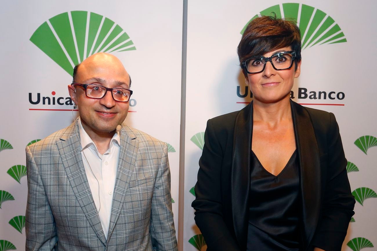 El actor leonés Jesús Vidal, premio como intérprete revelación en los Goya por la película 'Campeones' ofrece una conferencia organizada por Unicaja Banco.