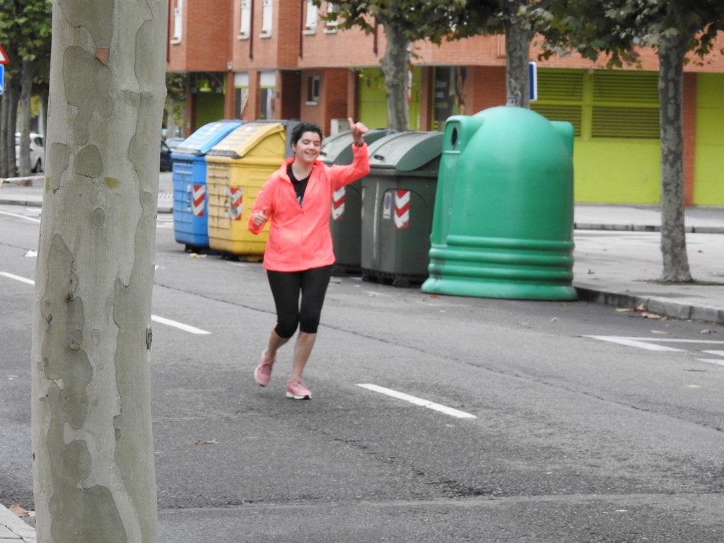 León se ha convertido de nuevo en el escenario para una gran cita del atletismo. Brillantes 10 kilómetros en la ciudad.