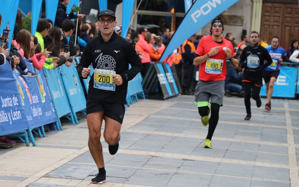 Fotos: La meta de los 10km Ciudad de León