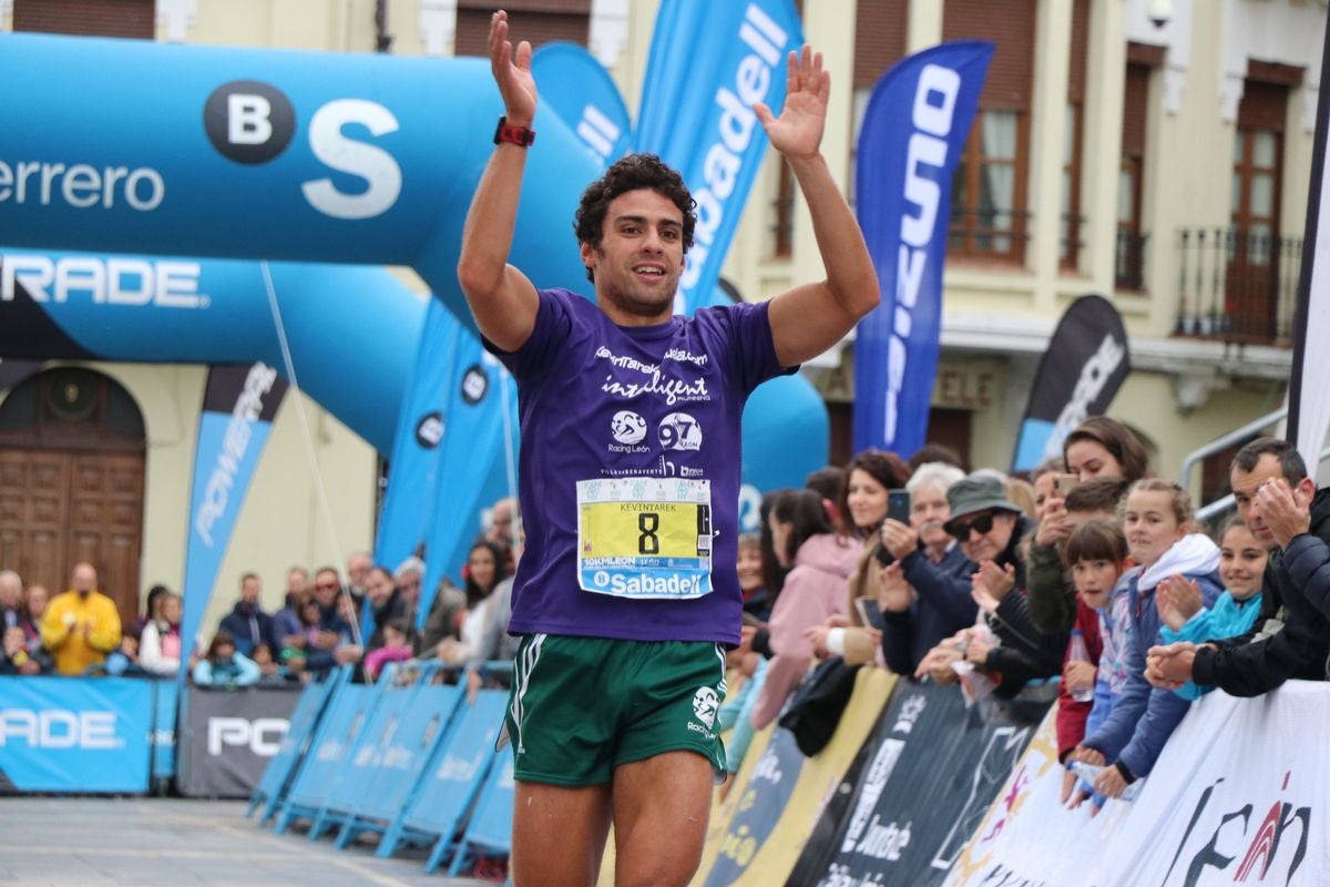 Fotos: La meta de los 10km Ciudad de León