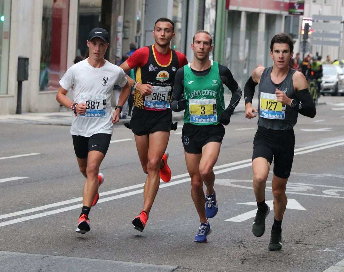 Fotos: Los 10km de León, a su paso por Ordoño II