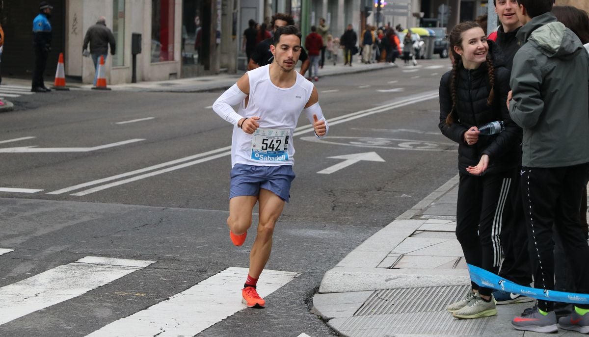 Fotos: Los 10km de León, a su paso por Ordoño II