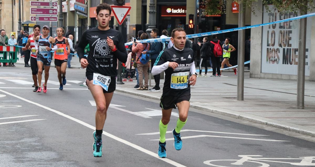 Fotos: Los 10km de León, a su paso por Ordoño II