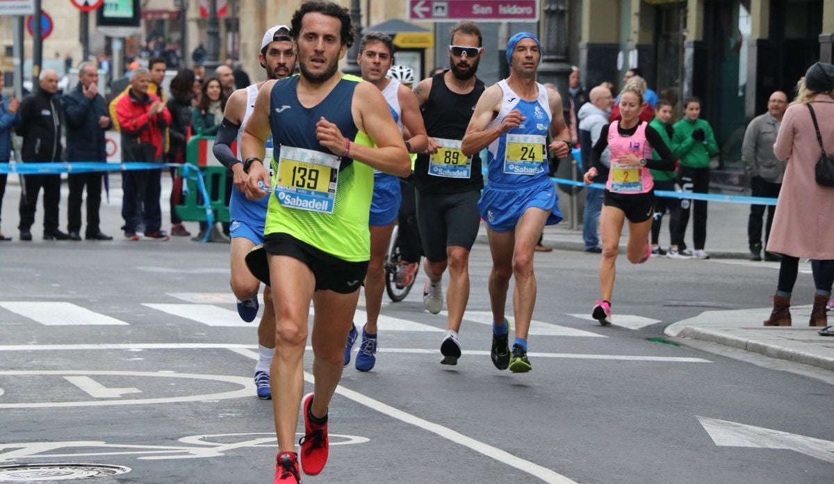 Fotos: Los 10km de León, a su paso por Ordoño II