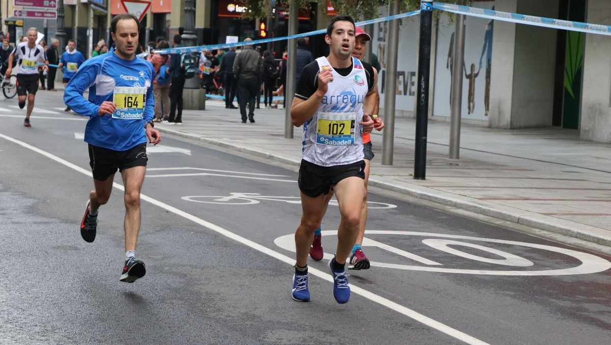 Fotos: Los 10km de León, a su paso por Ordoño II