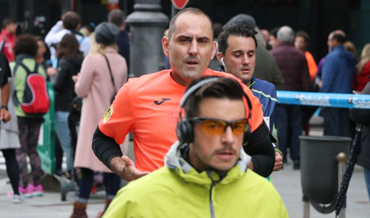 Fotos: Los 10km de León, a su paso por Ordoño II