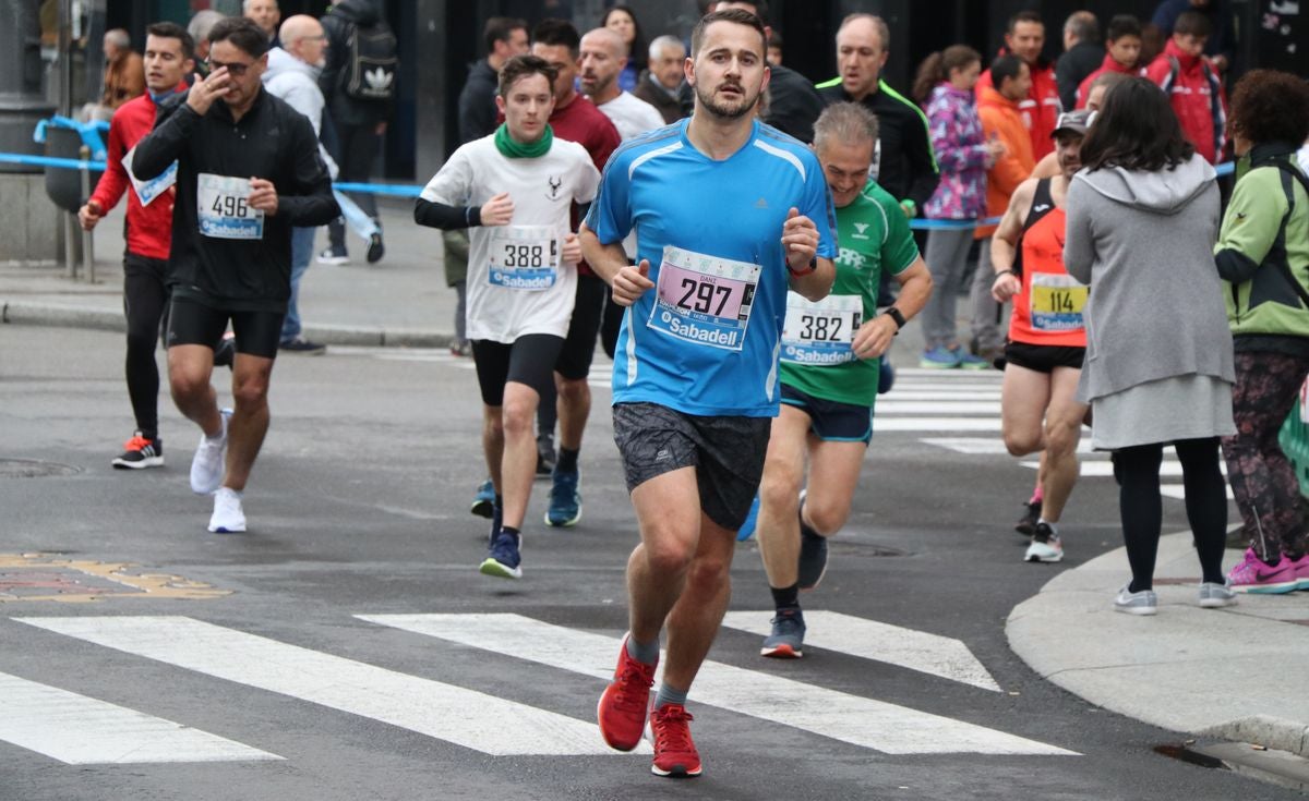 Fotos: Los 10km de León, a su paso por Ordoño II