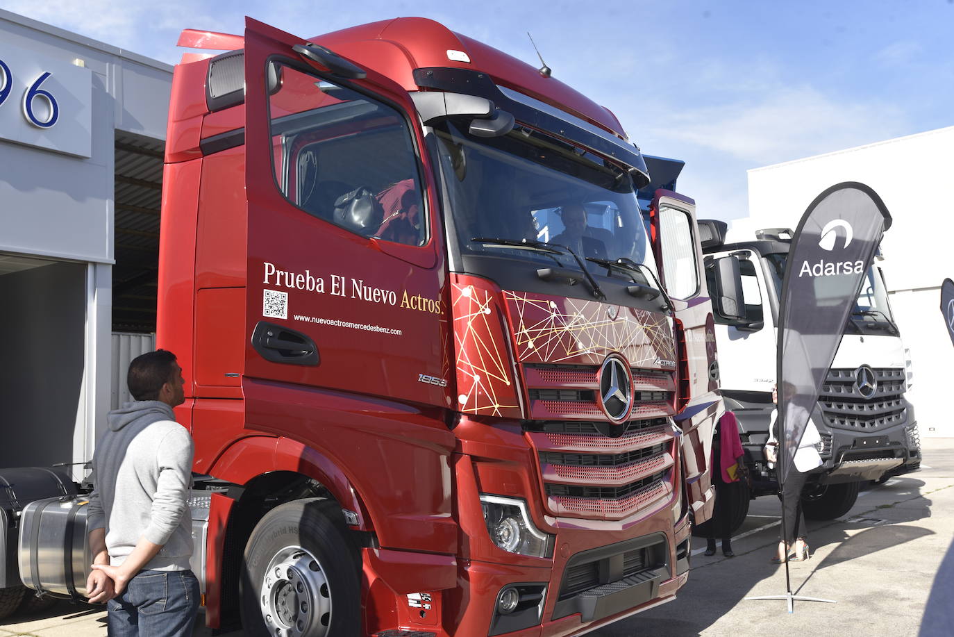 Fotos: Adarsa presenta el nuevo Actros